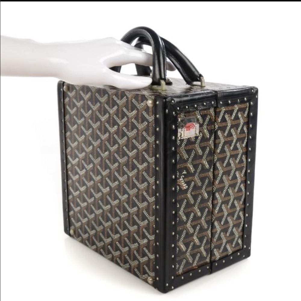 Goyard bowl